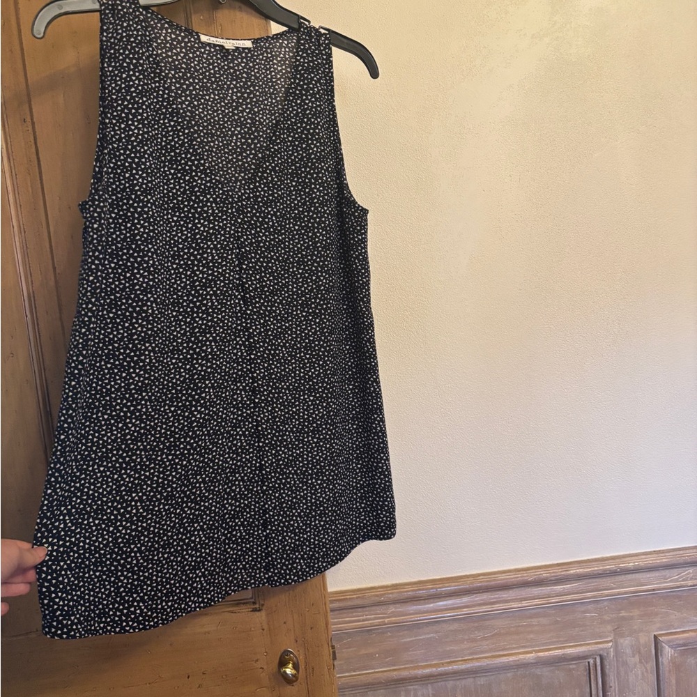 Daniel Rainn Black and White Tank Top